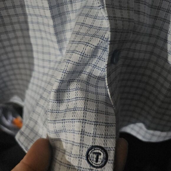 Men's Blue Checkered Casual Button Down Shirt - Picture 13 of 14